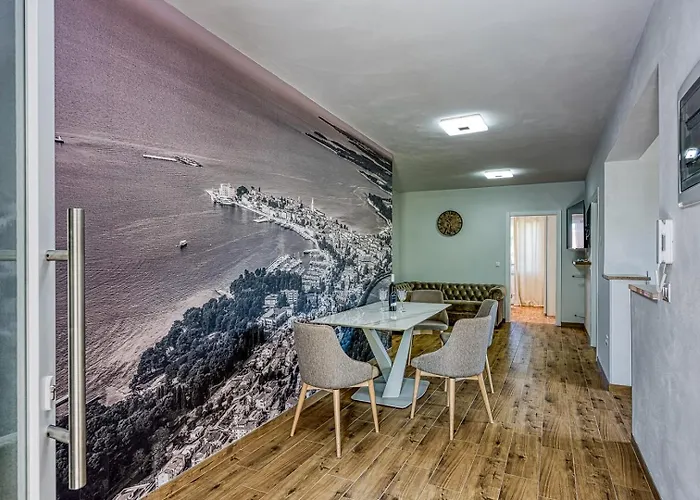 Jozefina Luxury, 100 M From The Beach