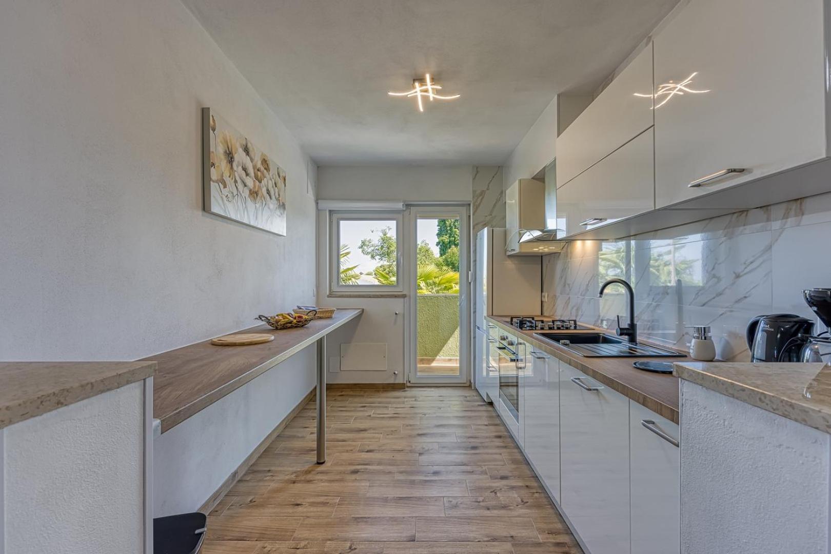 Jozefina Luxury, 100 M From The Apartment *